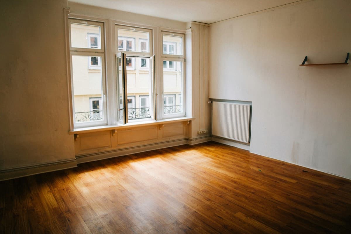 Rental home before the change-of-tenancy works